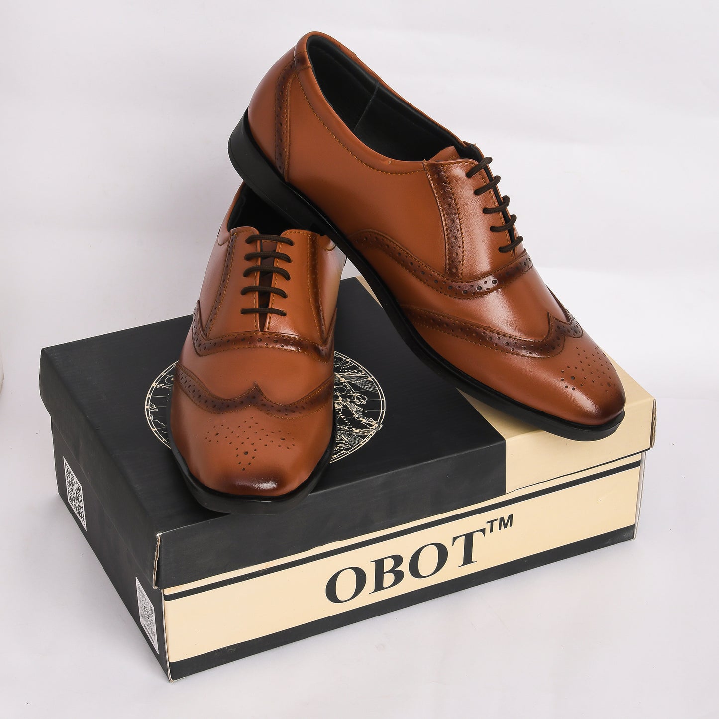Men Tan Brogue Formal Leather Shoes